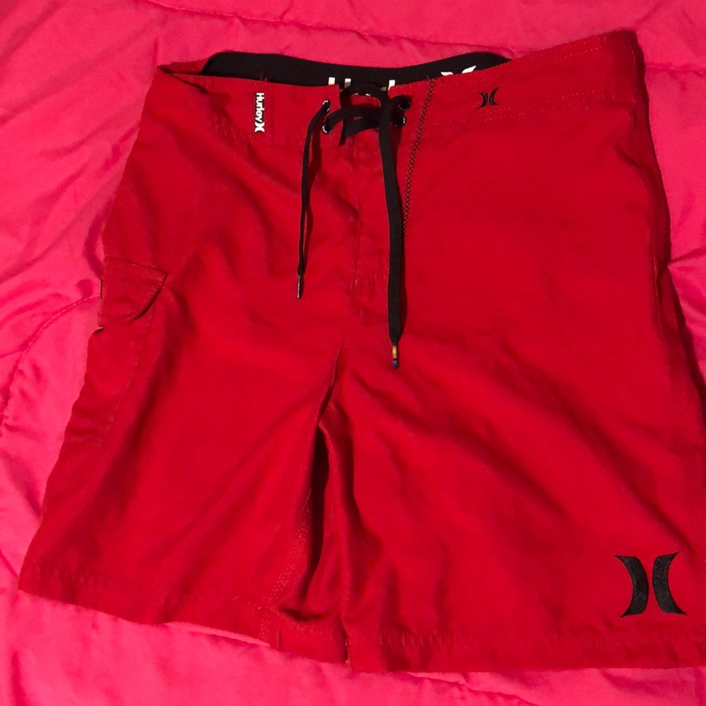 Men’s Medium Hurley Red Swimtrunks